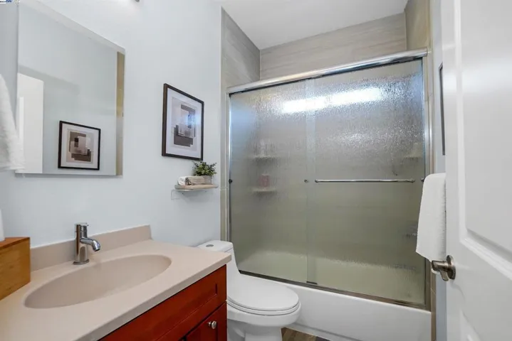 26264 Parkside Dr, Hayward, California 94542