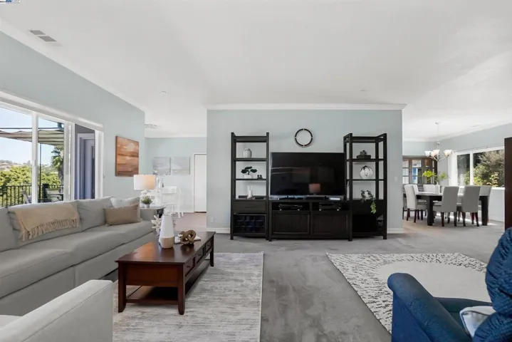 26264 Parkside Dr, Hayward, California 94542