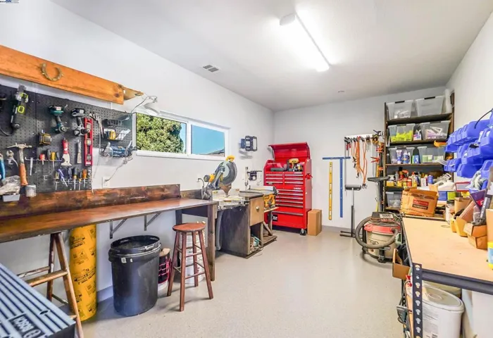 26264 Parkside Dr, Hayward, California 94542