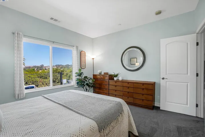 26264 Parkside Dr, Hayward, California 94542