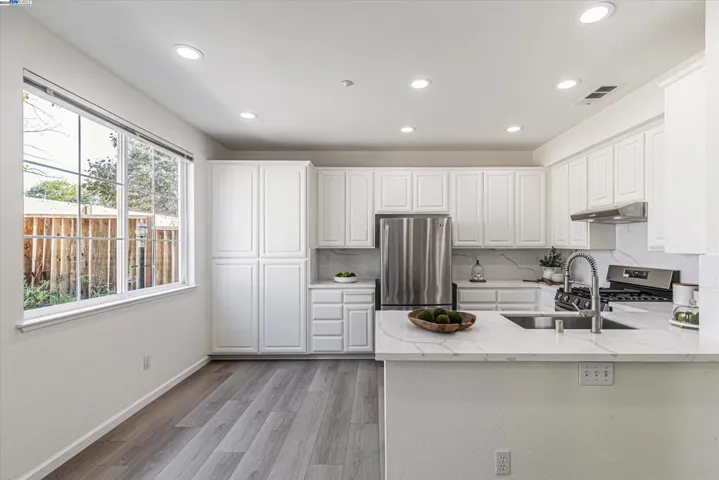 4001 Hemingway Cmn, Fremont, California 94536