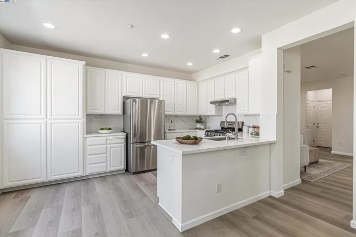 4001 Hemingway Cmn, Fremont, California 94536