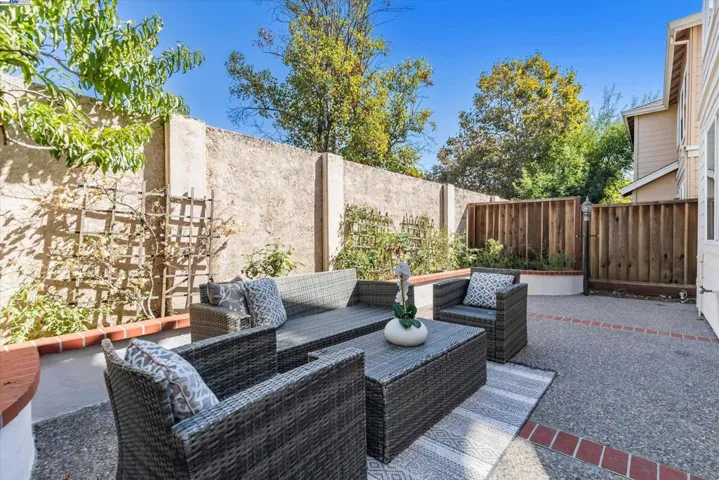 4001 Hemingway Cmn, Fremont, California 94536