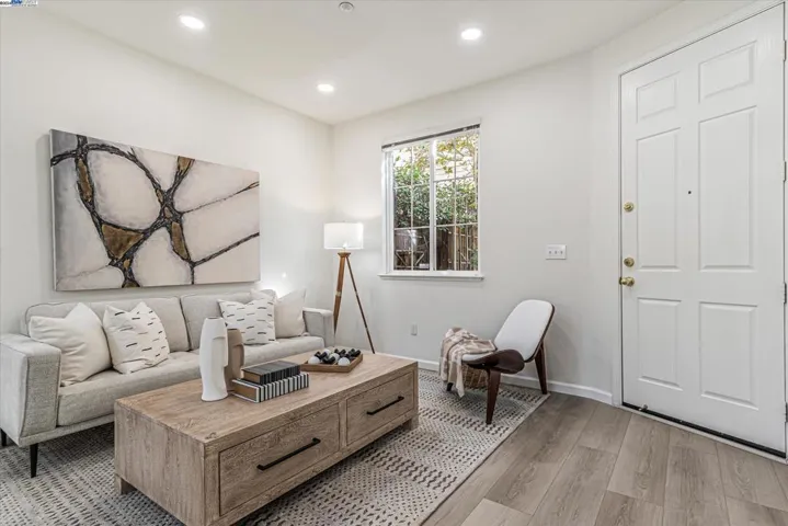 4001 Hemingway Cmn, Fremont, California 94536