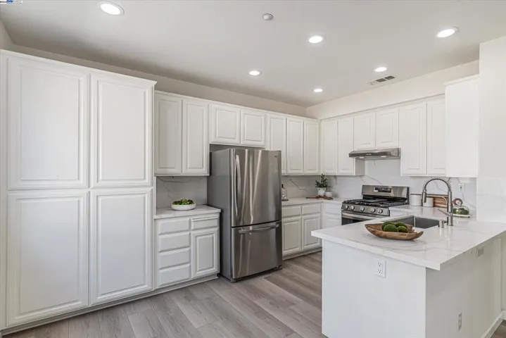 4001 Hemingway Cmn, Fremont, California 94536