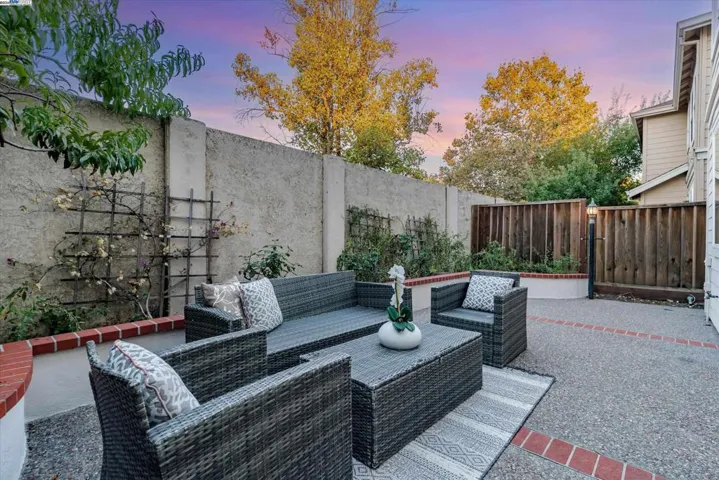 4001 Hemingway Cmn, Fremont, California 94536