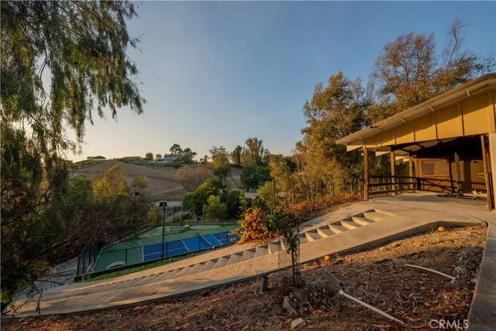27171 Shenandoah Drive, Laguna Hills, California 92653