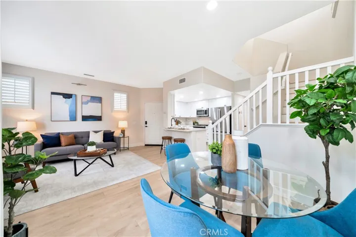 133 Bloomfield Lane, Rancho Santa Margarita, California 92688