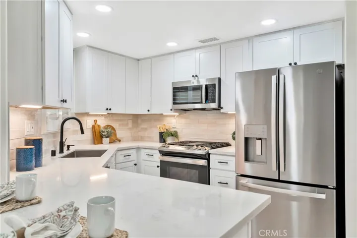 133 Bloomfield Lane, Rancho Santa Margarita, California 92688