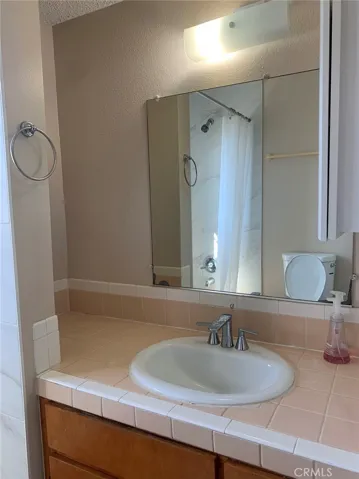 400 La France F, Alhambra, California 91801