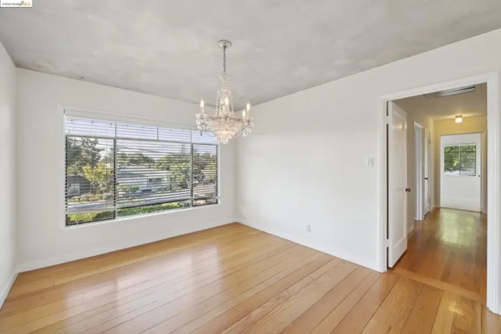 1010 Ulfinian Way, Martinez, California 94553