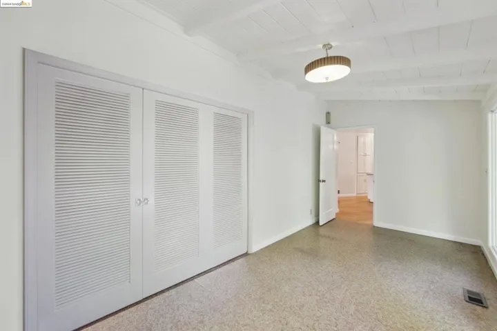 1010 Ulfinian Way, Martinez, California 94553