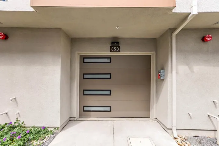850 Verandah Ct, Novato, California 94945