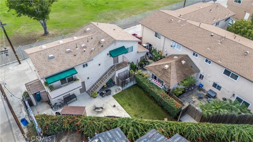 2884 La Salle Avenue, Costa Mesa, California 92626