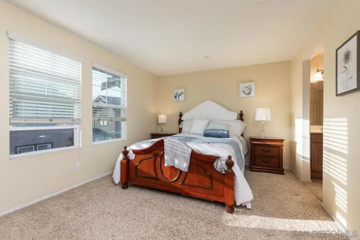16915 Hutchins Lndg 59, San Diego, California 92127