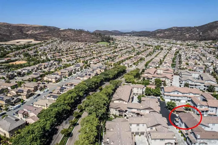 16915 Hutchins Lndg 59, San Diego, California 92127