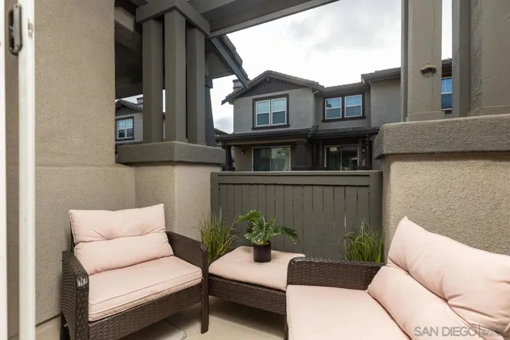 16915 Hutchins Lndg 59, San Diego, California 92127