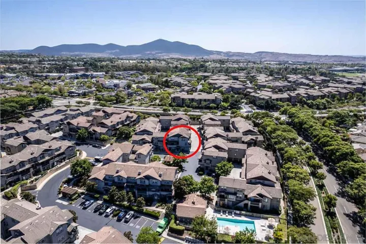 16915 Hutchins Lndg 59, San Diego, California 92127