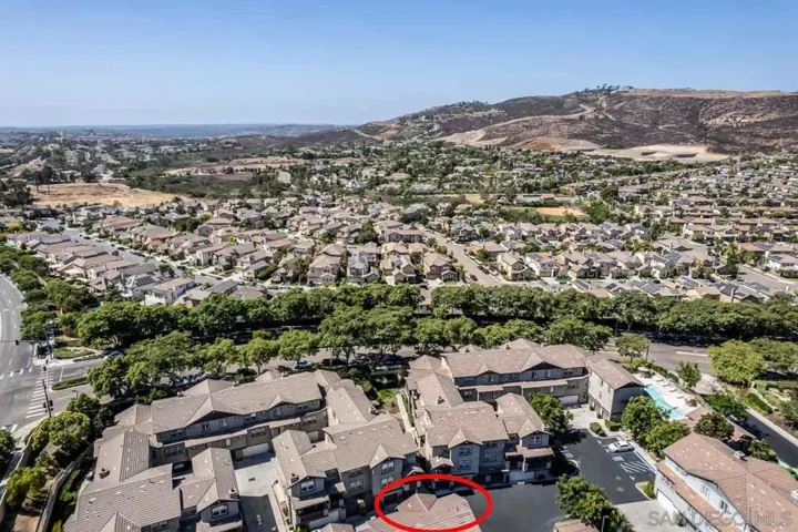 16915 Hutchins Lndg 59, San Diego, California 92127