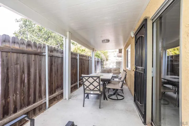 1638 Chatsbury St, El Cajon, California 92021