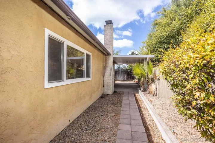 1638 Chatsbury St, El Cajon, California 92021