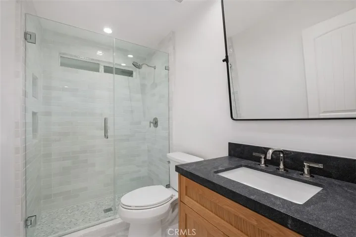 122 W Avenida Valencia, San Clemente, California 92672