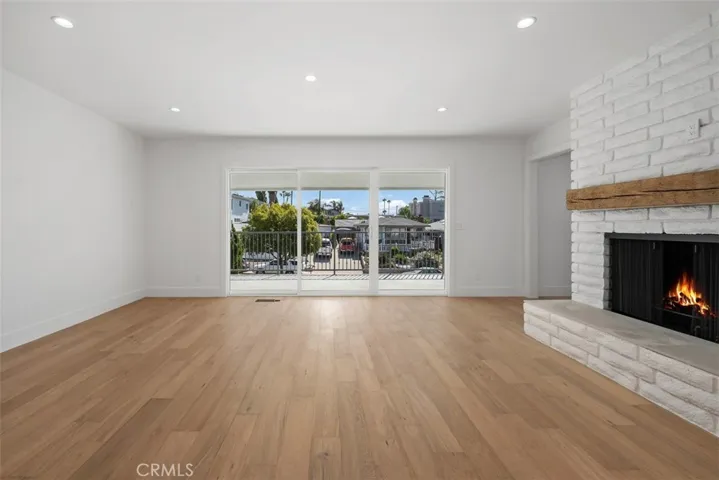 122 W Avenida Valencia, San Clemente, California 92672