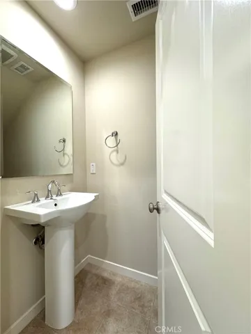 147 Quiet Grove, Irvine, California 92618