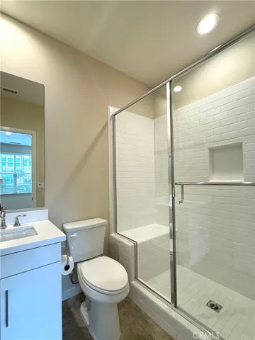 147 Quiet Grove, Irvine, California 92618