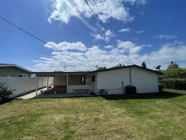 1654 Samar Place, Costa Mesa, California 92626