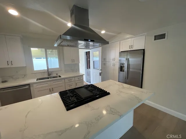 1654 Samar Place, Costa Mesa, California 92626