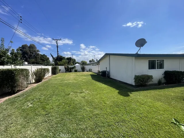 1654 Samar Place, Costa Mesa, California 92626