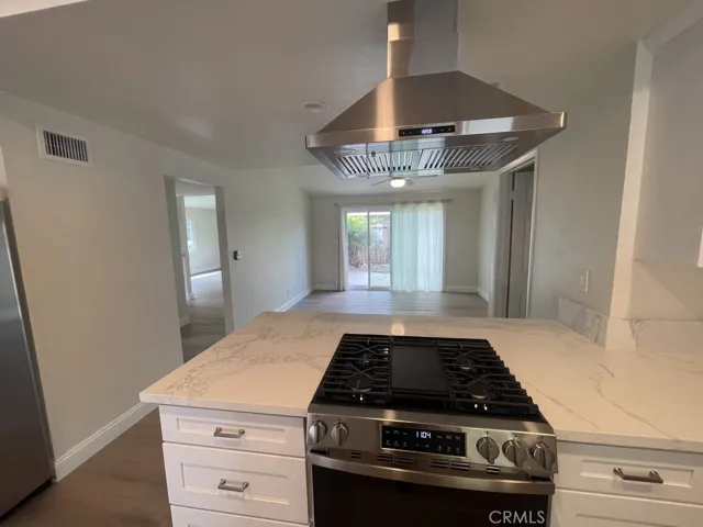 1654 Samar Place, Costa Mesa, California 92626