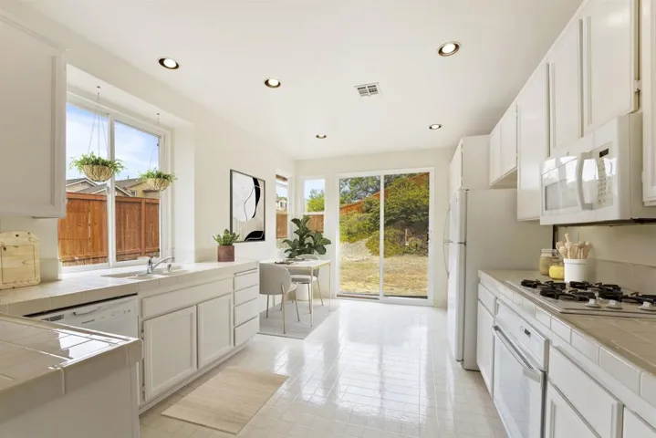 11147 Swanson Court, San Diego, California 92131