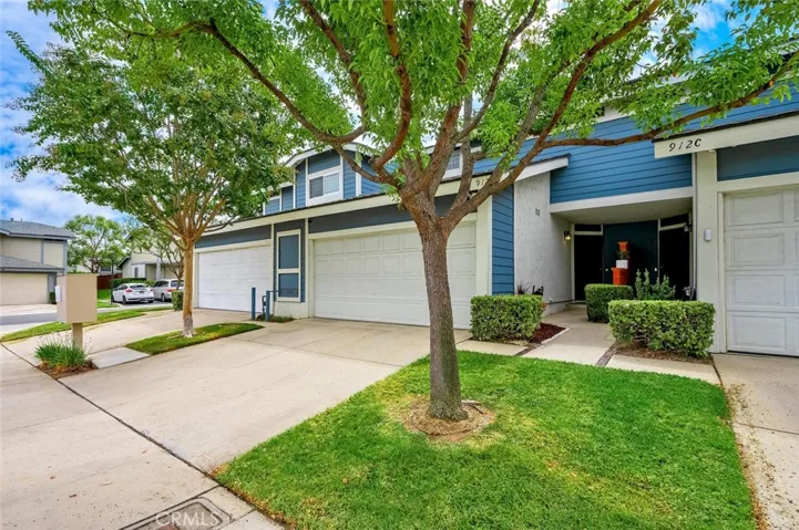 912 Mayor Ct Unit B