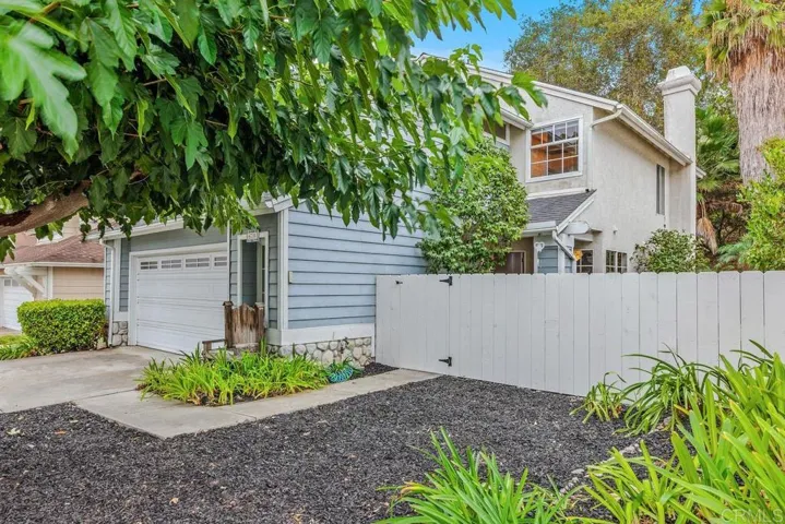 6735 Xana Way, Carlsbad, California 92009