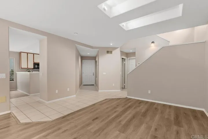 6735 Xana Way, Carlsbad, California 92009