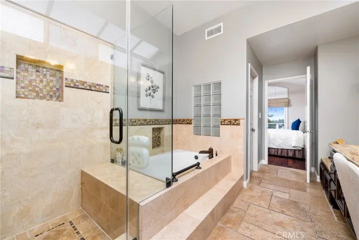 46 Blazewood, Foothill Ranch, California 92610