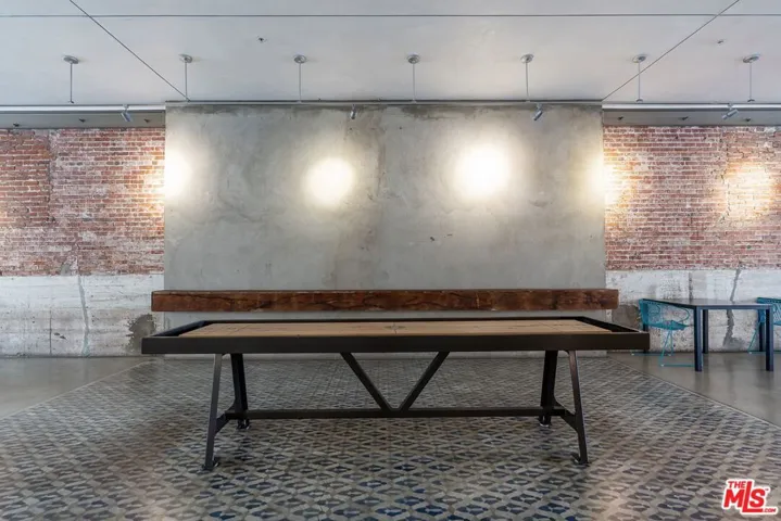 527 Molino Street 125, Los Angeles, California 90013