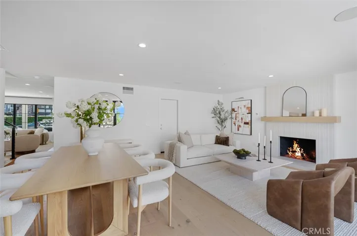 418 E 16th Street, Costa Mesa, California 92627