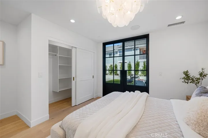 418 E 16th Street, Costa Mesa, California 92627