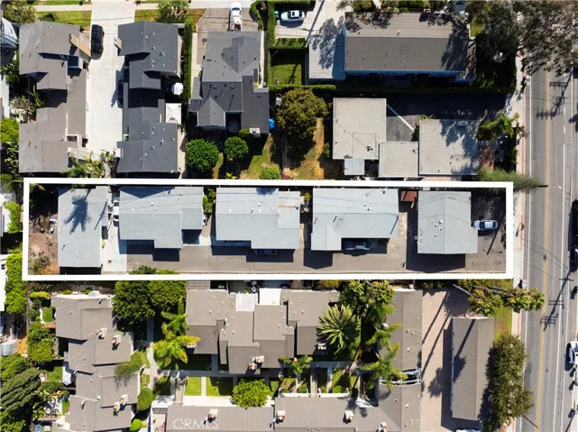 2422 Santa Ana Avenue, Costa Mesa, California 92627
