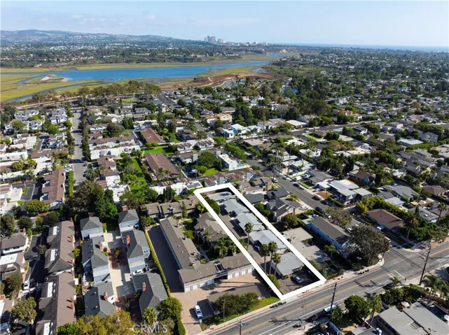 2422 Santa Ana Avenue, Costa Mesa, California 92627