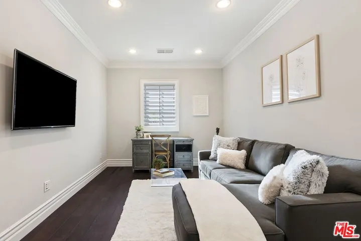 1942 Westholme Avenue, Los Angeles, California 90025