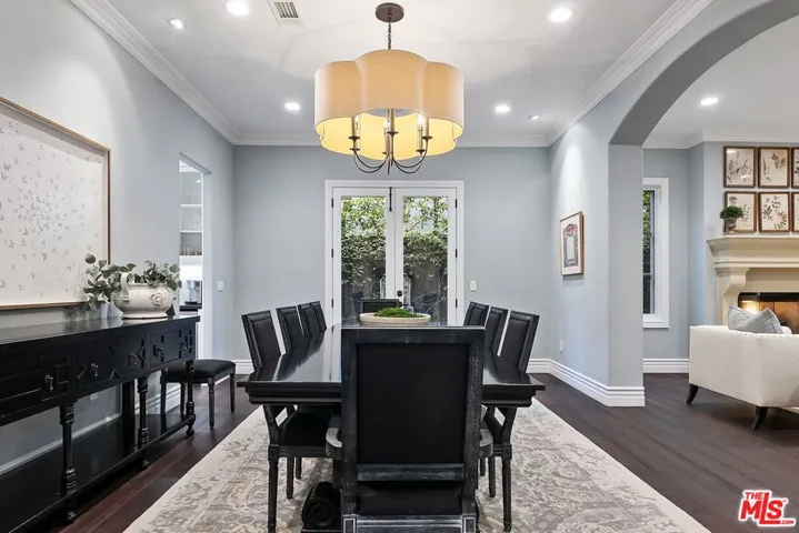1942 Westholme Avenue, Los Angeles, California 90025