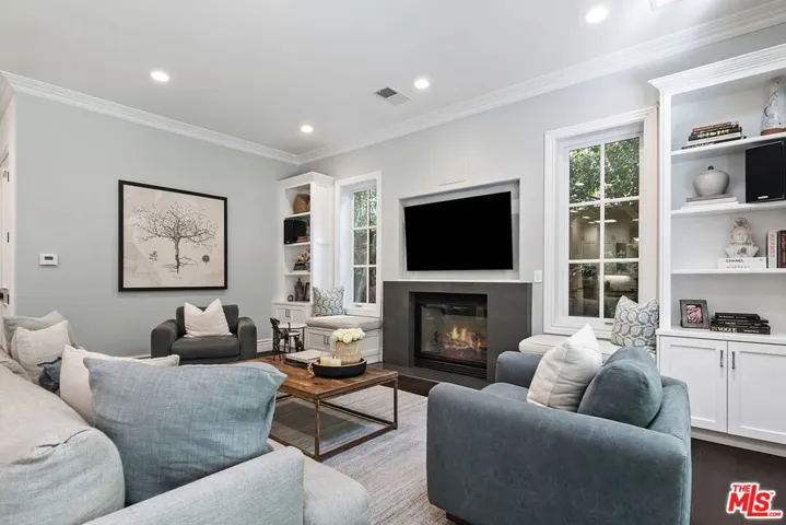 1942 Westholme Avenue, Los Angeles, California 90025