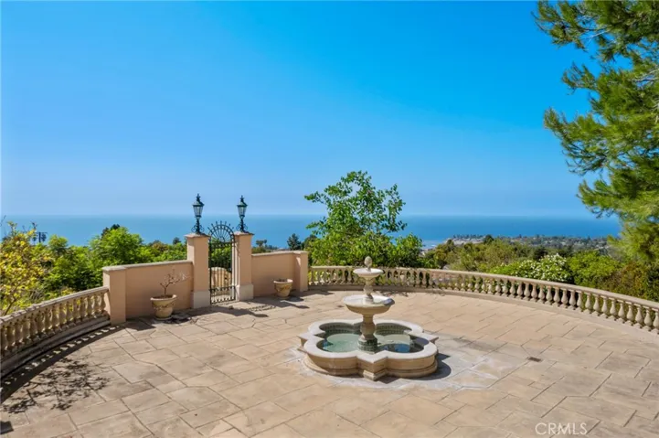 2736 Via Victoria, Palos Verdes Estates, California 90274