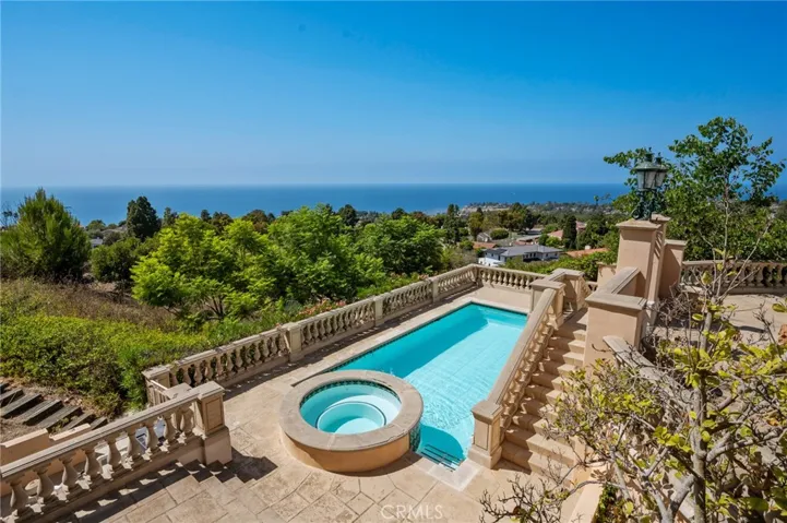 2736 Via Victoria, Palos Verdes Estates, California 90274