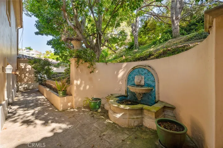 2736 Via Victoria, Palos Verdes Estates, California 90274