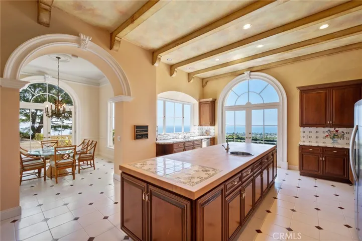 2736 Via Victoria, Palos Verdes Estates, California 90274